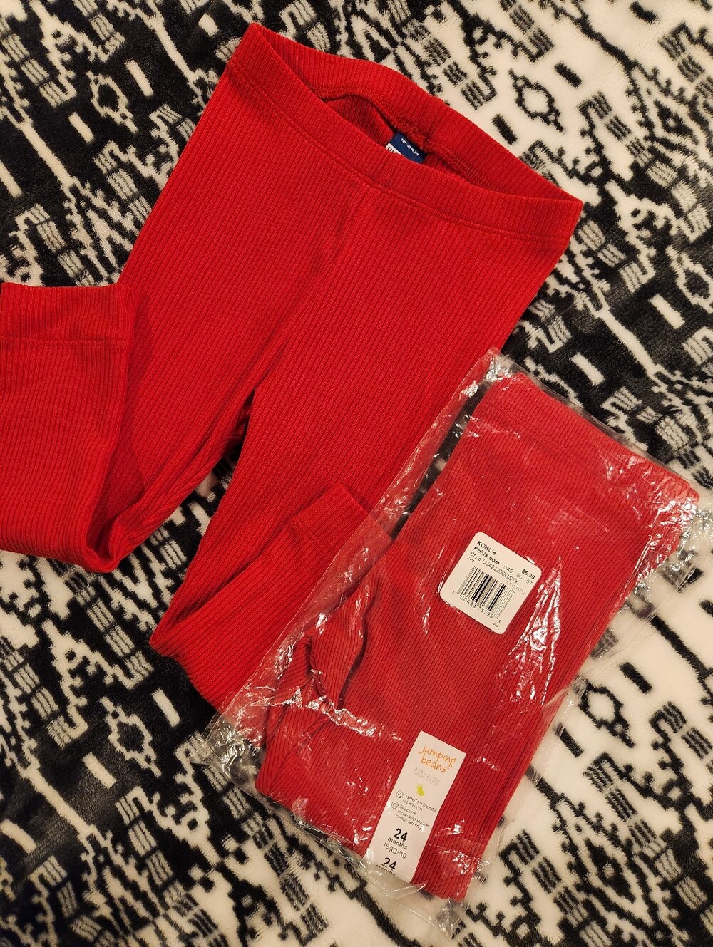 NWT Girl's Red Ribbed Leggings, 2 Pack Size 18-24M